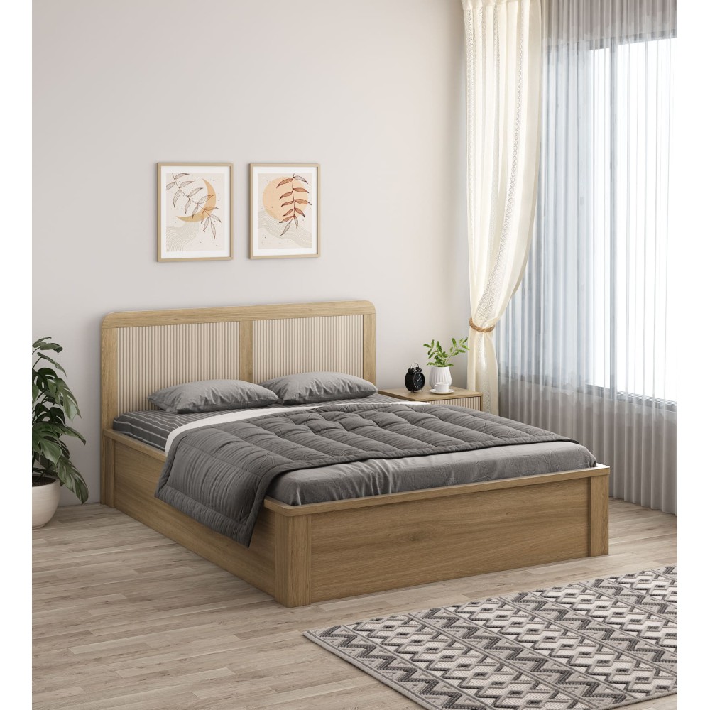 Cleo Queen Bed 3/4th Lift On Storage-santana Oak & Bamboo Flute