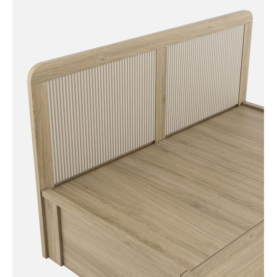 Cleo Queen Bed 3/4th Lift On Storage-santana Oak & Bamboo Flute
